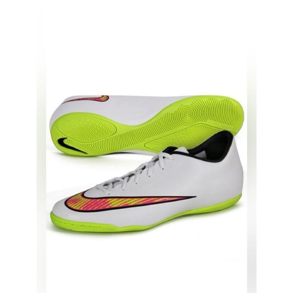 Nike Men's White and Neon Yellow Athletic Shoes Size 6Y